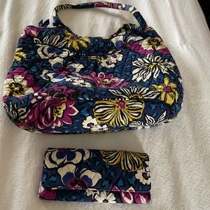 Vera Bradley set purse and wallet used in good condition